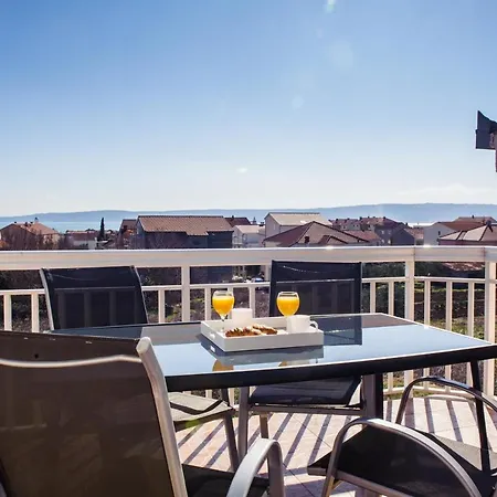 Apartman Sunny Vacay Kastela Exterior photo