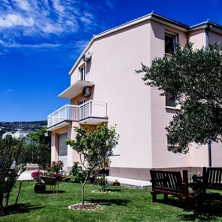 Apartman Sunny Vacay Kastela Exterior photo