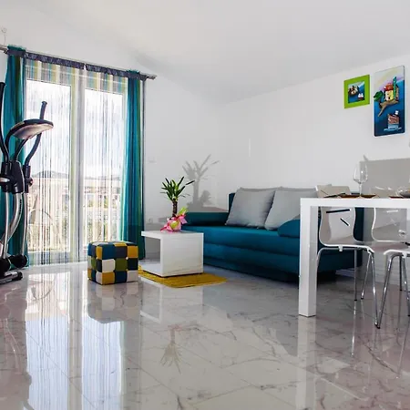 Apartman Sunny Vacay Kastela Exterior photo