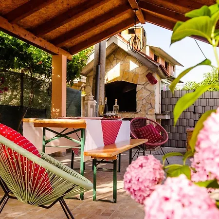 Apartman Sunny Vacay Kastela Exterior photo