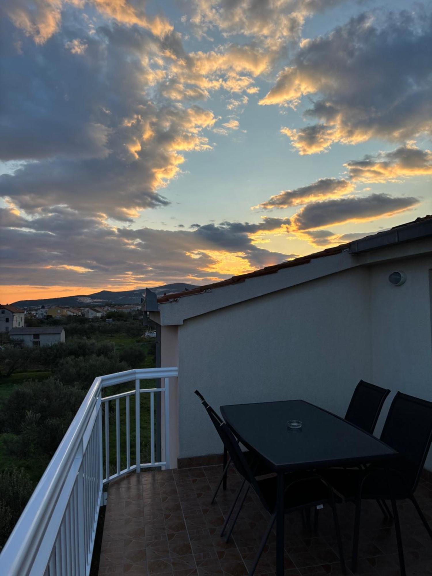 Sunny Vacay Appartamento Kaštela